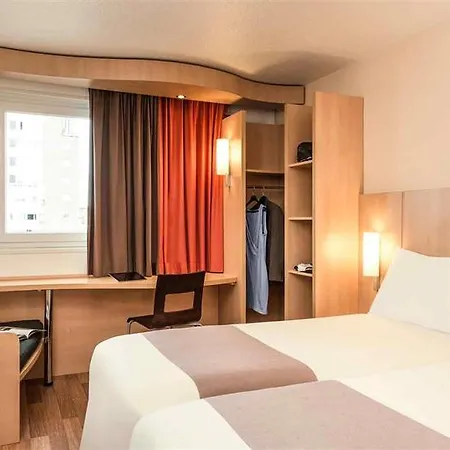 Ibis Budget - Porte De Hotel Bagnolet