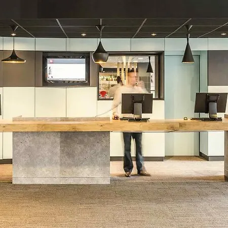 Ibis Budget - Porte De Bagnolet