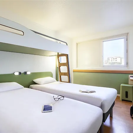 Hotel Ibis Budget - Porte De 2*