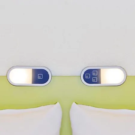 Ibis Budget - Porte De Otel