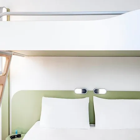 Ibis Budget - Porte De 2*