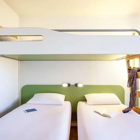 Ibis Budget - Porte De 2*